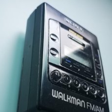 Radios antiguas: MITICO WALKMAN VINTAGE 1990 SONY MEGABASS MODELO WM-F2085 RADIO CASSETTE AM-FM LEER DESCRIPCION