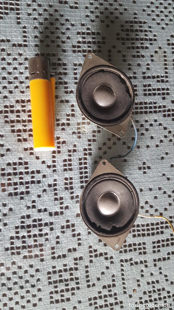 Radios antiguas: Dos peque&ntilde;os altavoces. - Foto 2