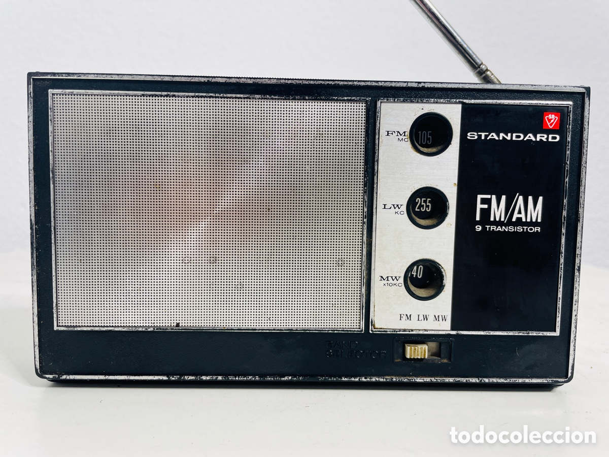 Radios antiguas: Standard Transistor Radio Japan 1967 - Foto 2