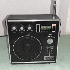 Radios antiguas: RADIO UNIVERSUM TRN-3245