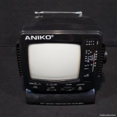 Radios antiguas: ANTIGUO TELEVISOR PERSONAL - ANIKO - MINI PERSONAL TELEVISION WITH AM/FM RADIO - NO PROBADA / CAA