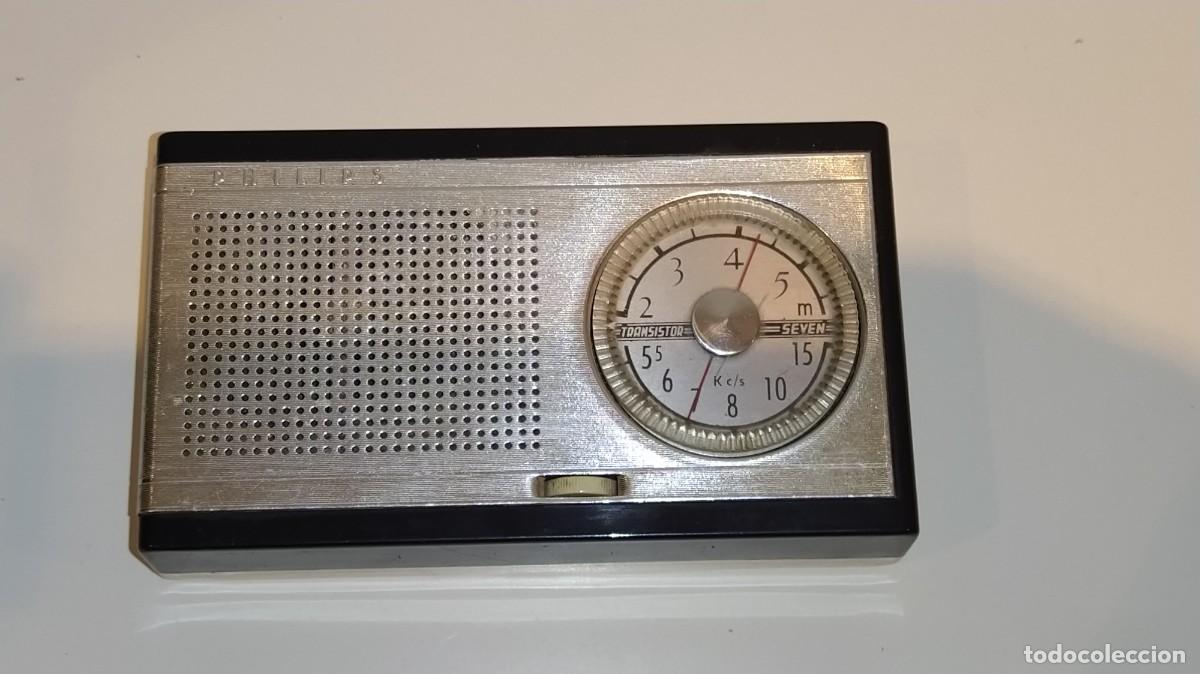 Radios antiguas: BONITO Y RARO TRANSISTOR PHILIPS L1E11T DE LOS 60 &iexcl;&iexcl;&iexcl;&iexcl;FUNCIONA!!!. - Foto 2