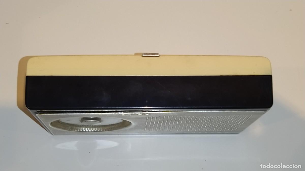 Radios antiguas: BONITO Y RARO TRANSISTOR PHILIPS L1E11T DE LOS 60 &iexcl;&iexcl;&iexcl;&iexcl;FUNCIONA!!!. - Foto 7