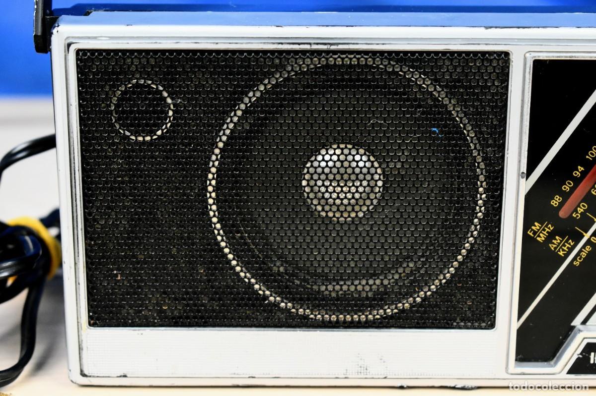Radios antiguas: Radio transistor International a&ntilde;os 80 - Foto 3