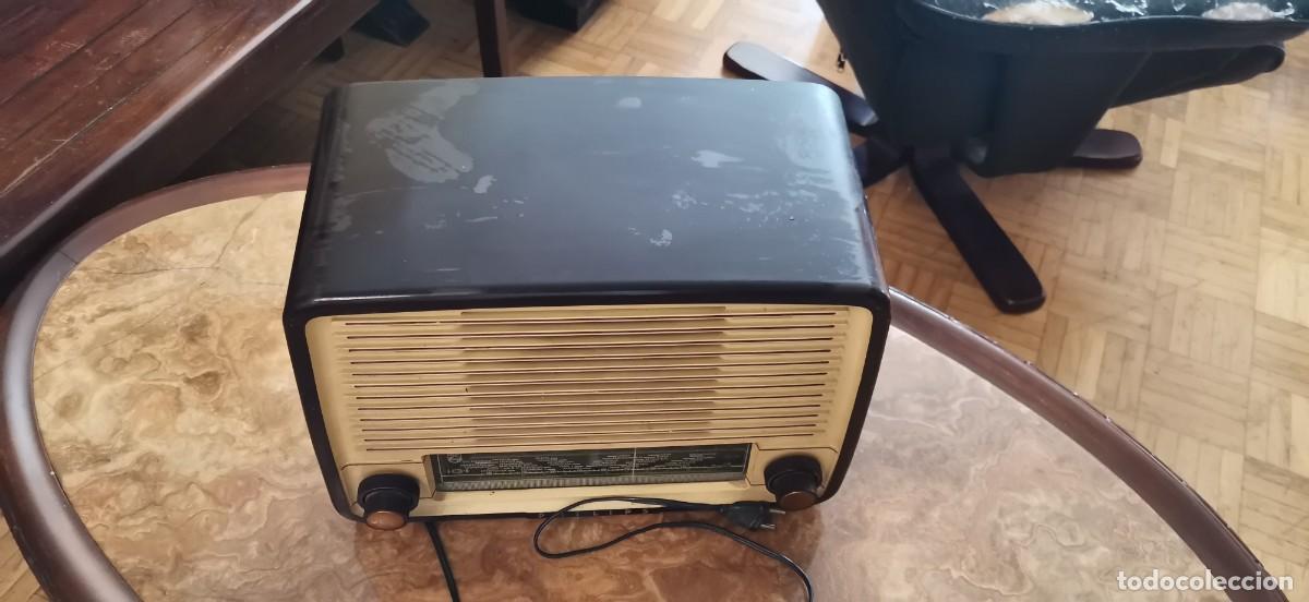 Radios antiguas: Radio Philips de 1955 - Foto 2