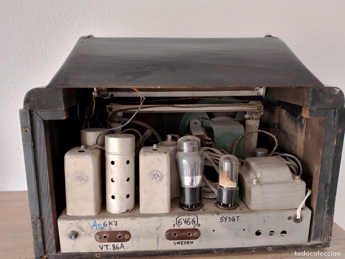 Radios antiguas: RADIO ANTIGUA DE MADERA A V&Aacute;LVULAS - Foto 8