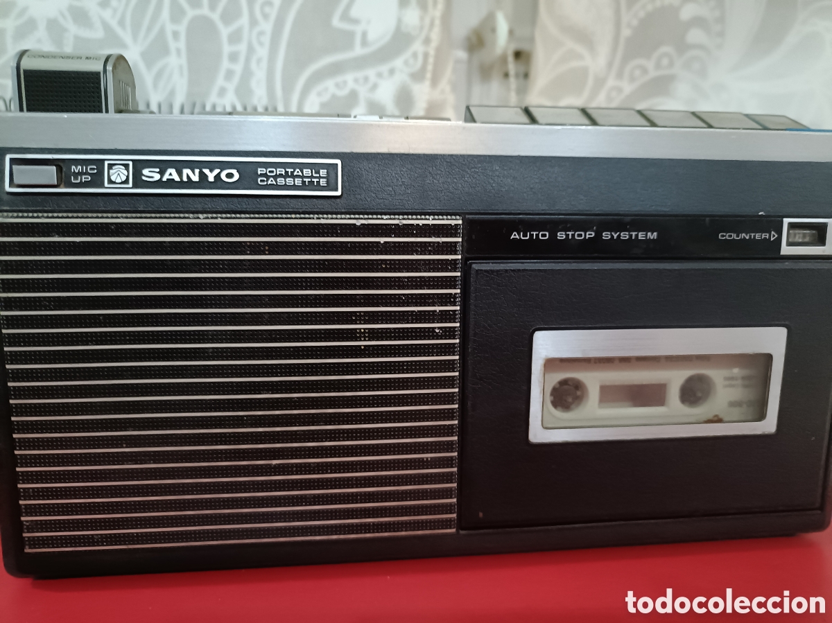Radios antiguas: Radio casete sanyo - Foto 1