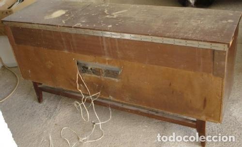 Radios antiguas: Tocadiscos Radio Bettor TS 20 - Foto 2