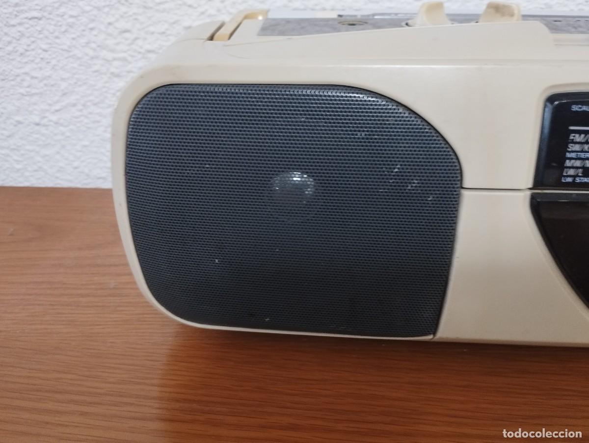 Radios antiguas: Radio cassette Sony CFS-202L a&ntilde;o 1985 - Foto 5