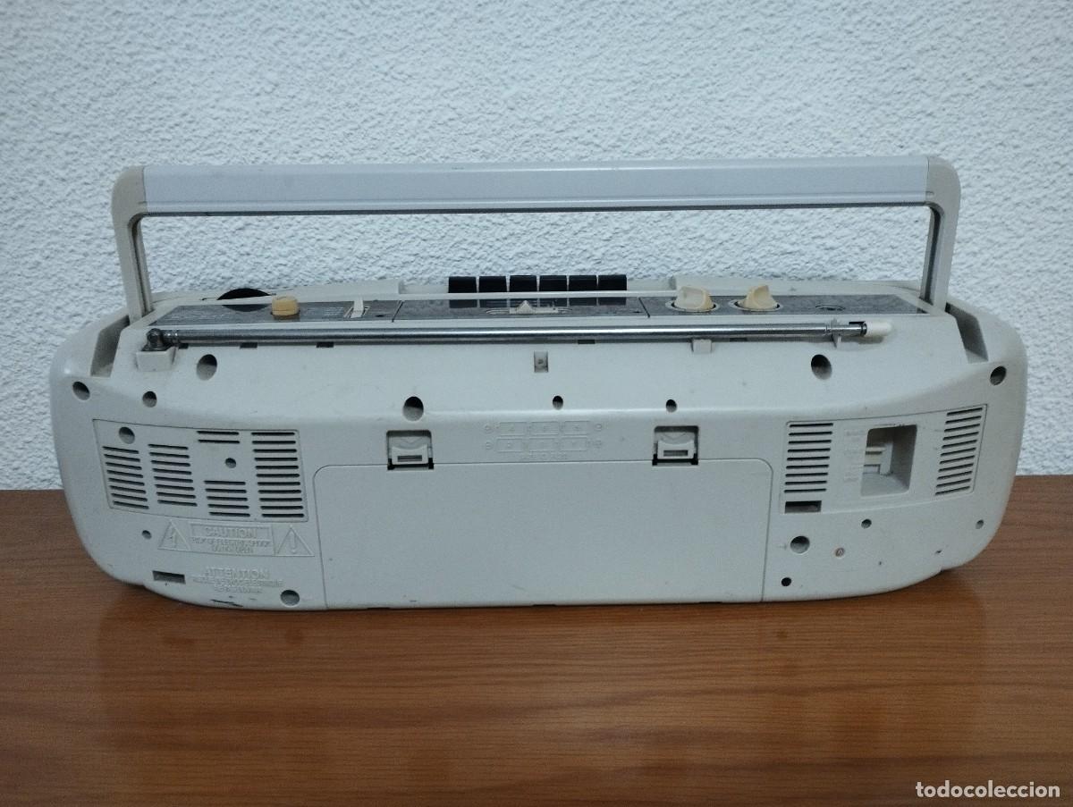 Radios antiguas: Radio cassette Sony CFS-202L a&ntilde;o 1985 - Foto 7