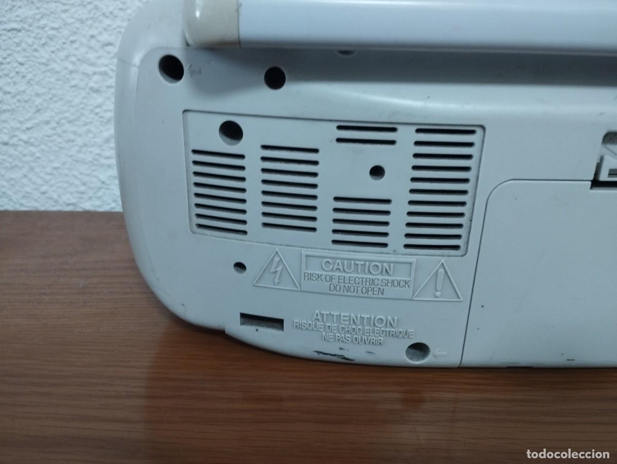Radios antiguas: Radio cassette Sony CFS-202L a&ntilde;o 1985 - Foto 10
