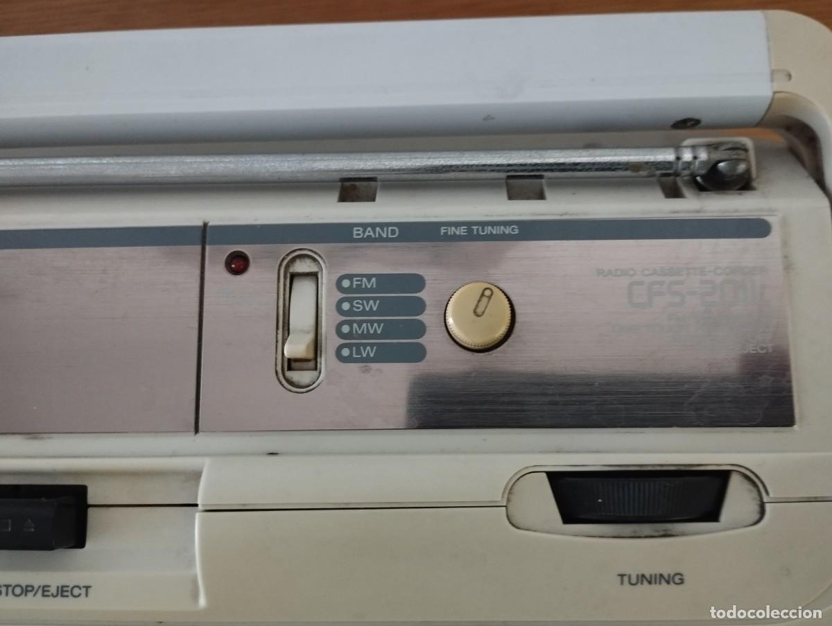 Radios antiguas: Radio cassette Sony CFS-202L a&ntilde;o 1985 - Foto 13