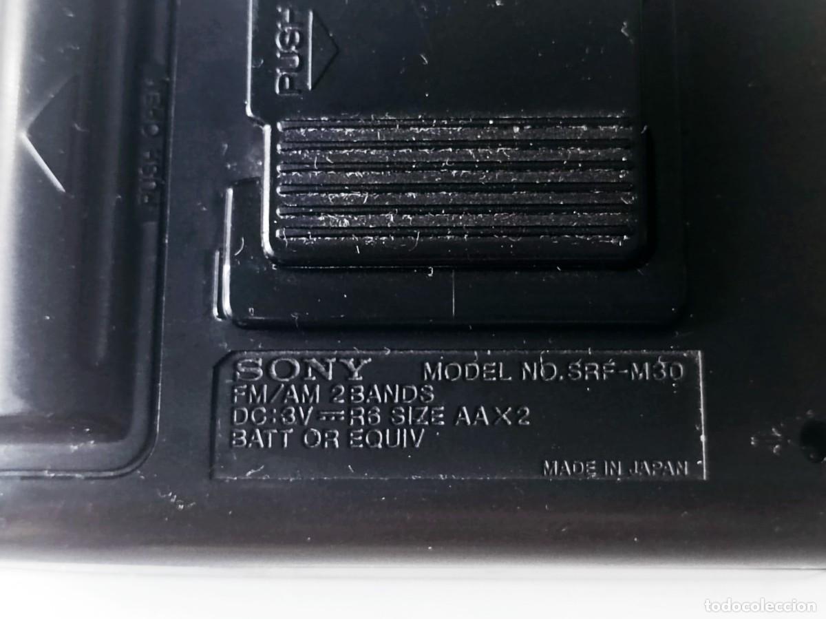 Radios antiguas: Walkman SONY SRF M30 - funciona - Foto 2