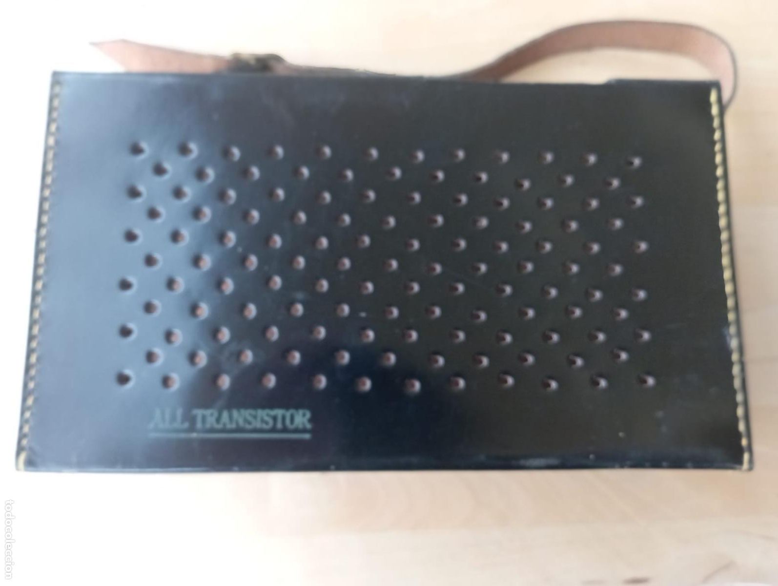 Radios antiguas: Antigua FUNDA Transistor All Transistor. - Foto 1