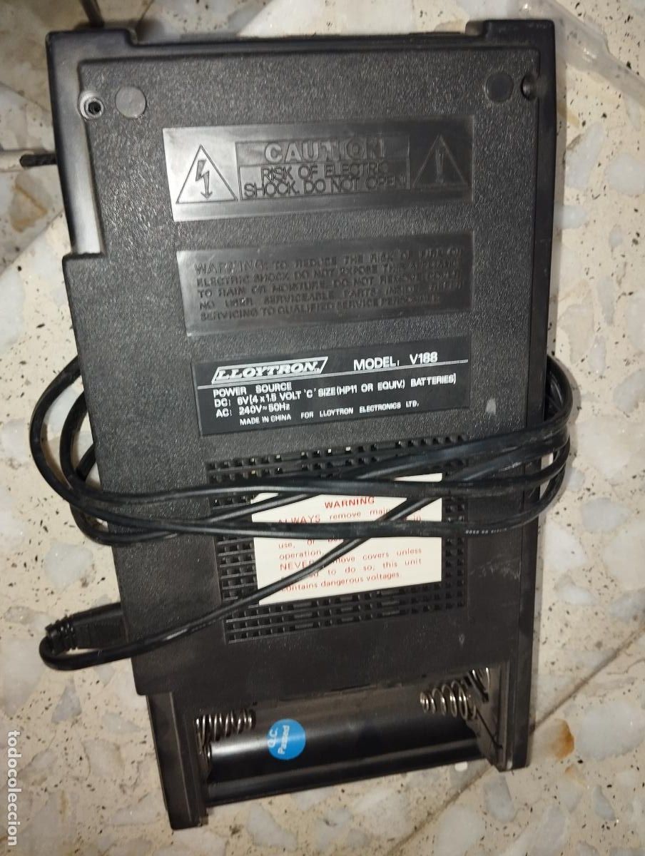 Radios antiguas: CASSETTE RECORDER LLOYTRON SUPER SLIM // FUNCIONA - Foto 3