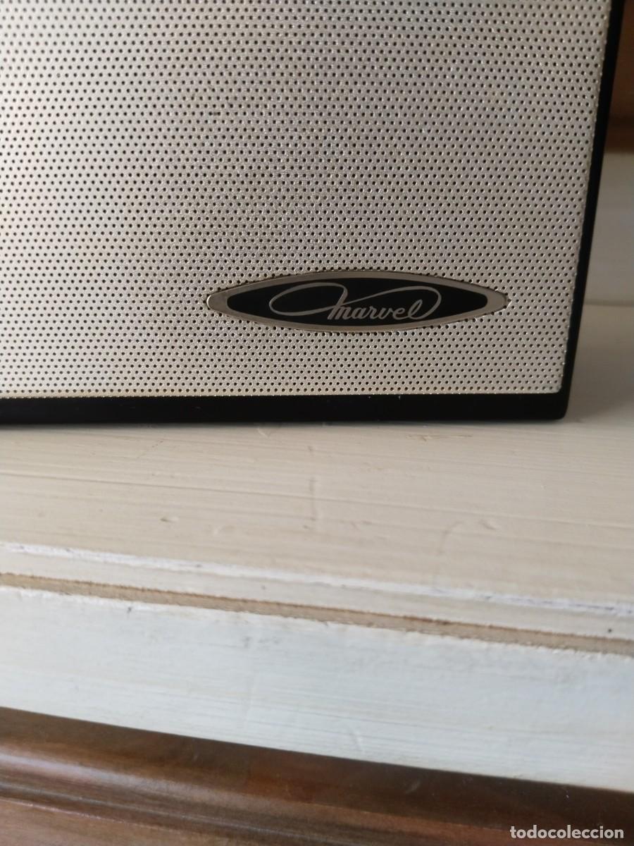 Radios antiguas: Peque&ntilde;o radio transistor Marvel. - Foto 3