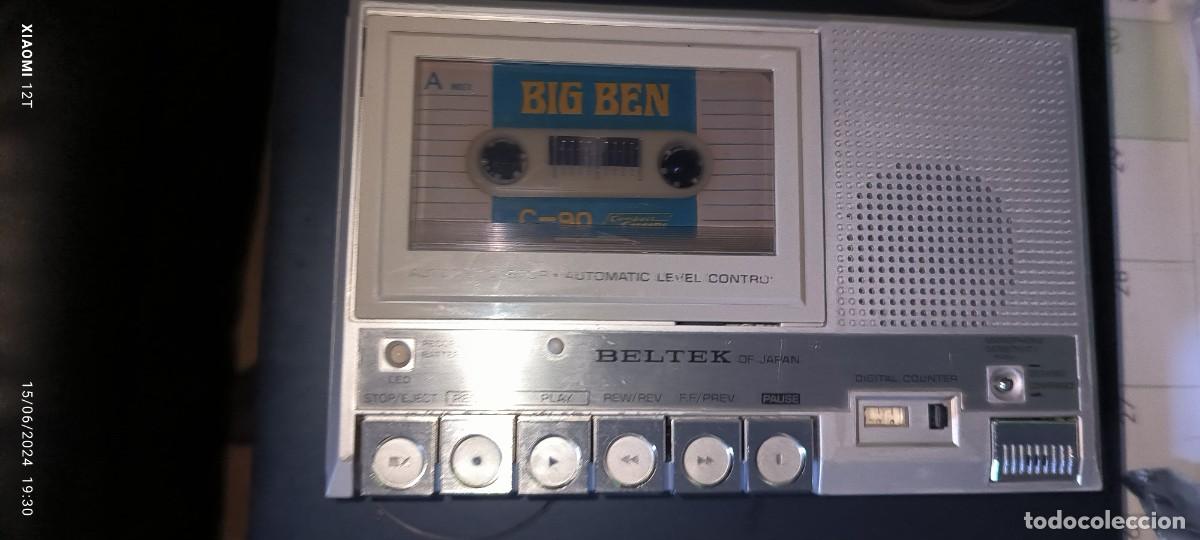 Radios antiguas: CASSETTE BELTEK DE ESCRITORIO GRABADOR CON FUNDA - Foto 1