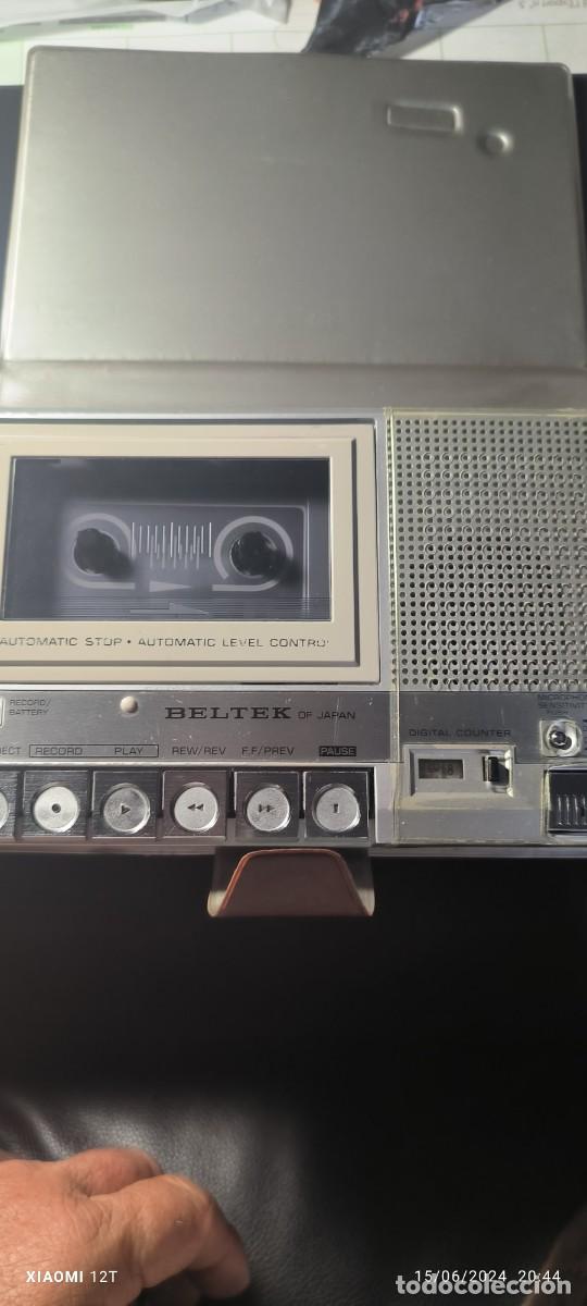 Radios antiguas: CASSETTE BELTEK DE ESCRITORIO GRABADOR CON FUNDA - Foto 4