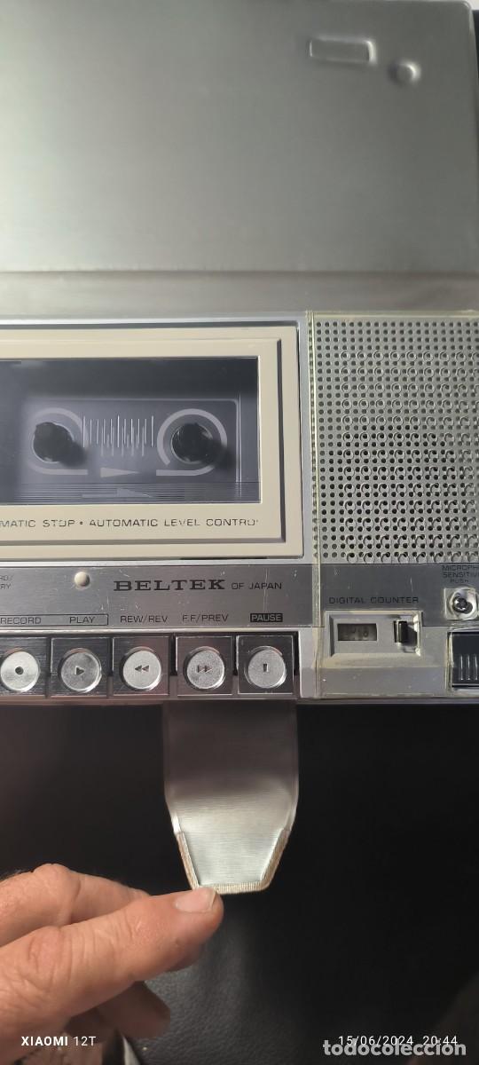 Radios antiguas: CASSETTE BELTEK DE ESCRITORIO GRABADOR CON FUNDA - Foto 5