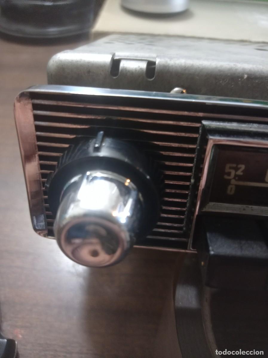 Radios antiguas: Antigua radio de coche Marconi - Foto 4