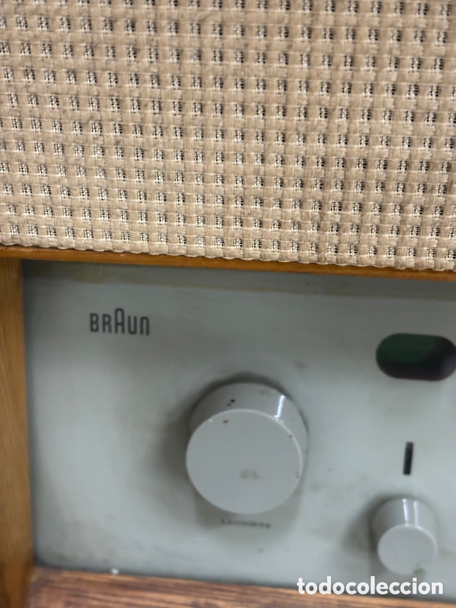 Radios antiguas: Radio y tocadiscos antiguo - Foto 7