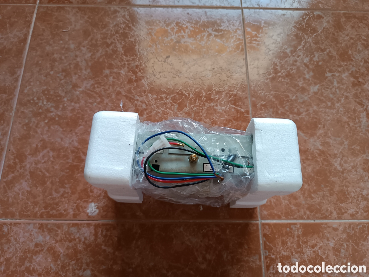Radios antiguas: Radio de coche antigua marca Crown - Foto 4
