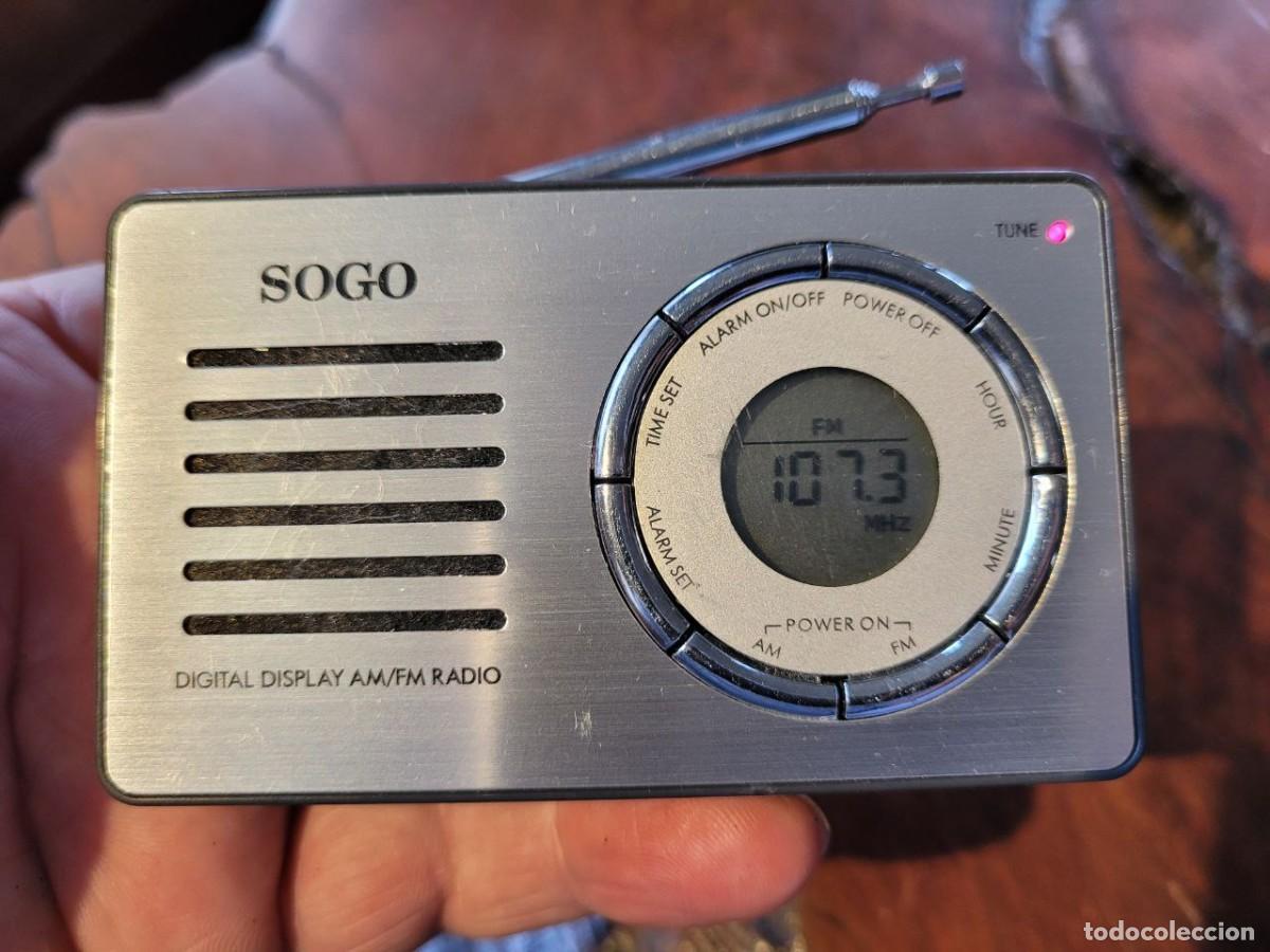 Radios antiguas: MINI TRANSISTOR SOGO DIGITAL DISPLAY SS-8830 9X5,5X2 CM - Foto 2