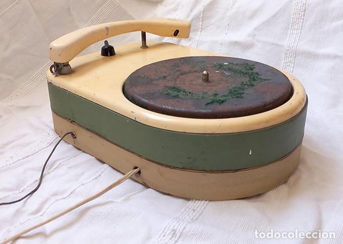 Radios antiguas: Tocadiscos Thorens Plattenspieler-Chassis CB14. [1960] - Foto 1
