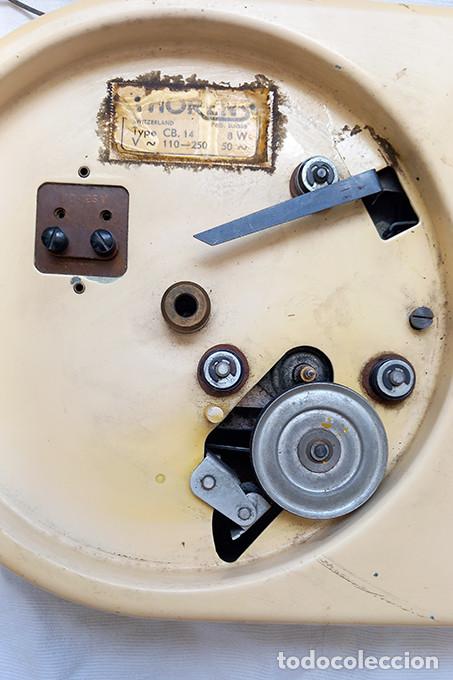 Radios antiguas: Tocadiscos Thorens Plattenspieler-Chassis CB14. [1960] - Foto 6