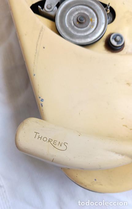 Radios antiguas: Tocadiscos Thorens Plattenspieler-Chassis CB14. [1960] - Foto 11