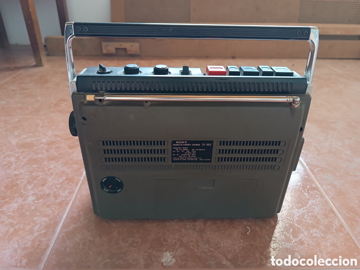 Radios antiguas: Radio cassette antiguo marca Sony - Foto 4