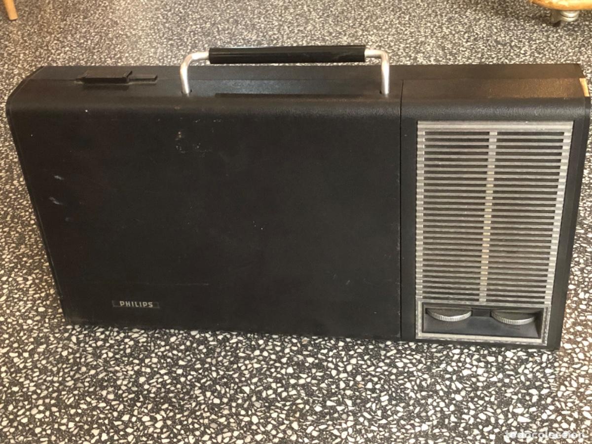 Radios antiguas: Tocadiscos port&aacute;til Philips 110 pickup - Foto 5