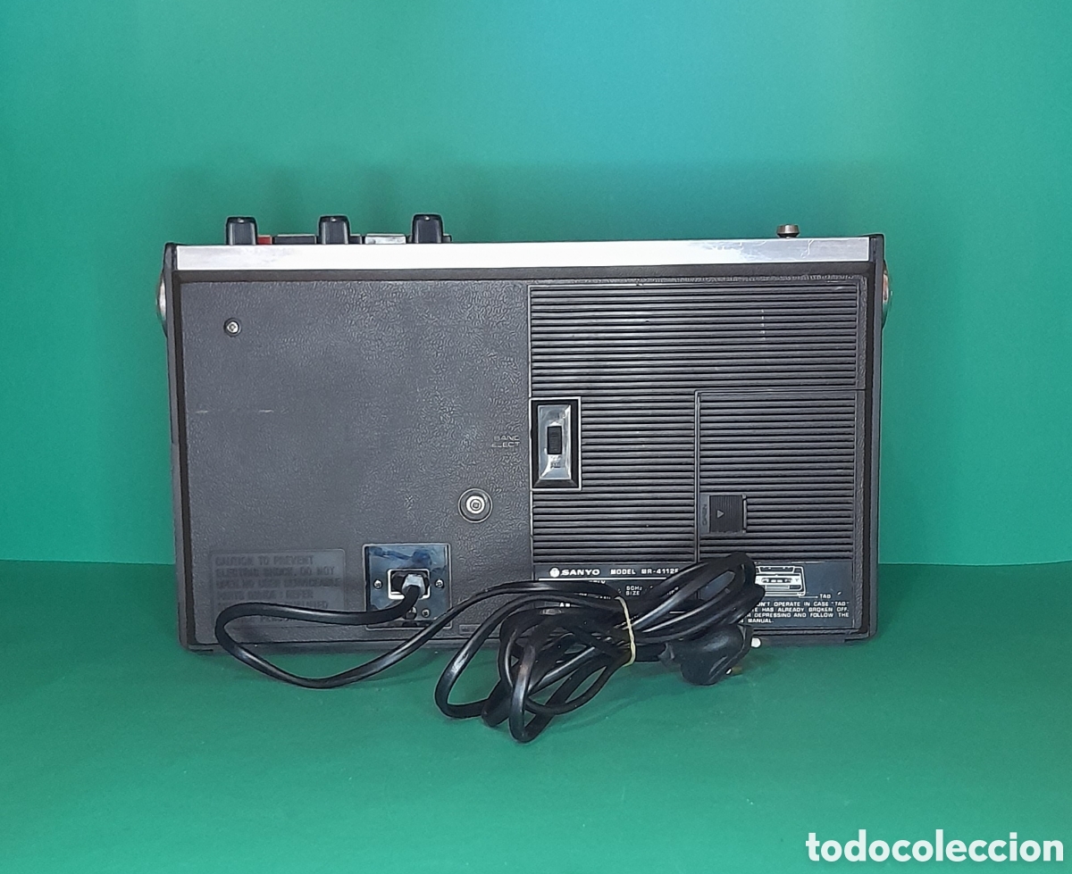 Radios antiguas: Radio vintage marca SANYO. - Foto 3
