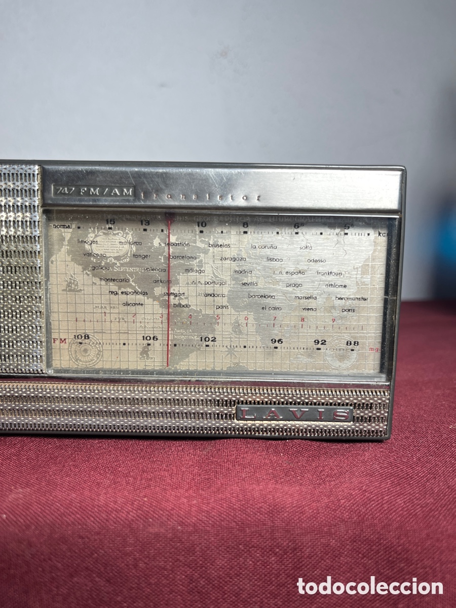 Radios antiguas: Radio Lavis 747 FM/AM - Foto 4