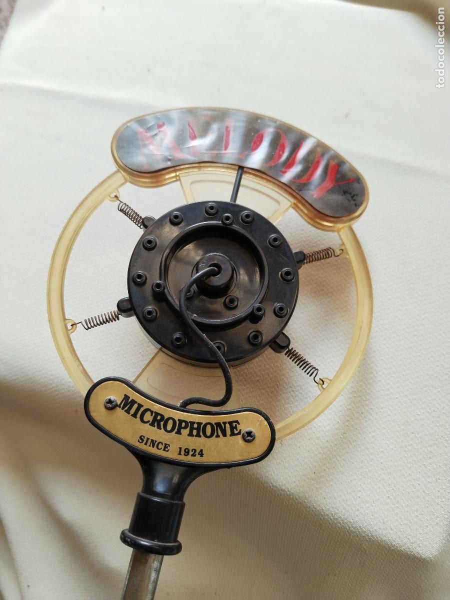 Radios antiguas: radio on the air microphone since 1924 - Foto 2