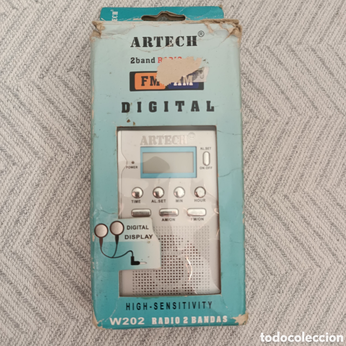 Radios antiguas: Radio 2 bandas Artech FM/AM - Foto 3