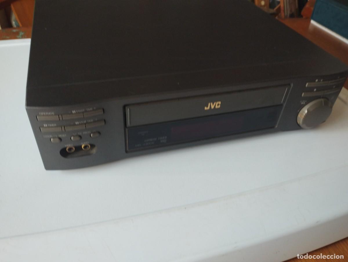 Radios antiguas: VIDEO VHS MARCA JVC MODELO HR-J300 FUNCIONA - Foto 2