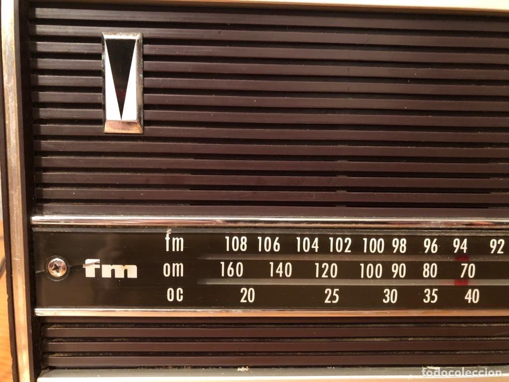 Radios antiguas: RADIO ANTIGUA INTER EUROMODUL 70 / FUNCIONANDO - Foto 4