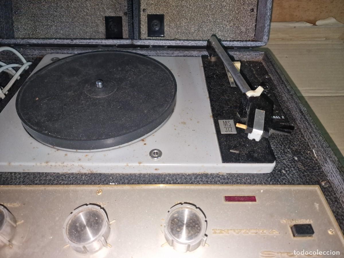 Radios antiguas: TOCADISCOS MARCA INVICTA A&Ntilde;OS 60 - Foto 5