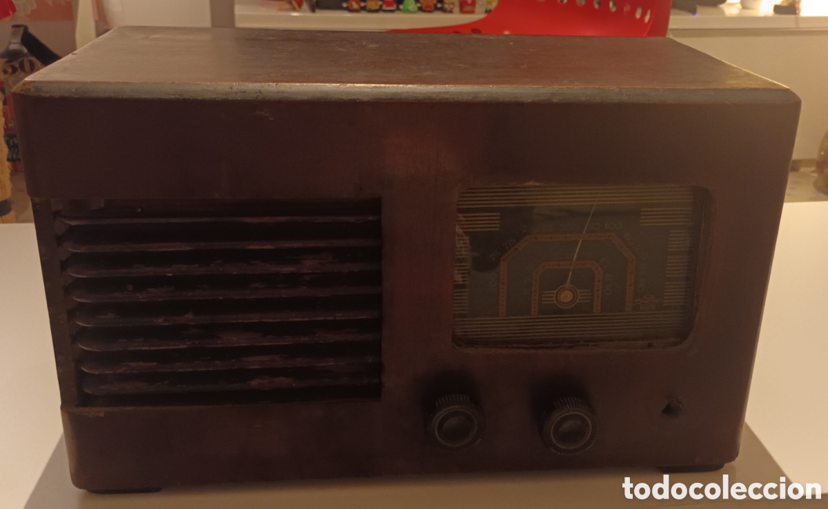 R&aacute;dios antigos: Radio Rolls americana antigua de madera