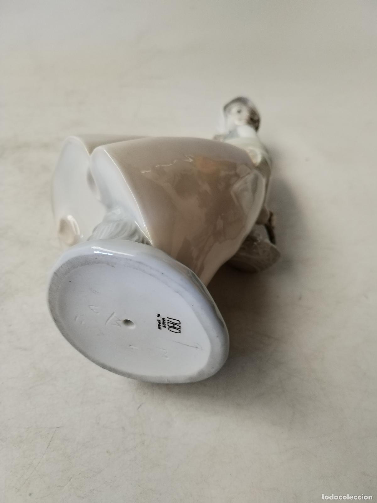 Radios antiguas: nao lladro figura mujer con cesta - Foto 6