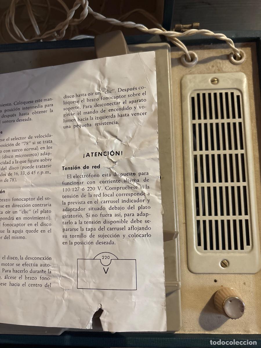 Radios antiguas: Ced Tocadiscos portatil Philips NG 4026 - Foto 4