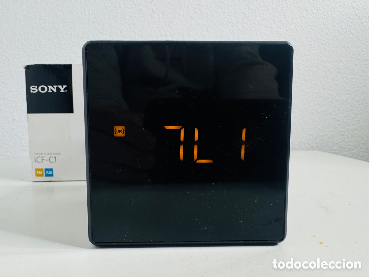 Radios antiguas: Sony ICF-C1 Cube Radio - Foto 9