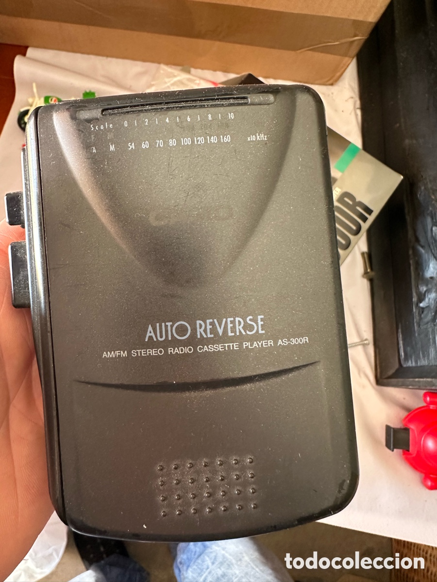 Radios antiguas: Bonito walkman Casio en su caja - Foto 3