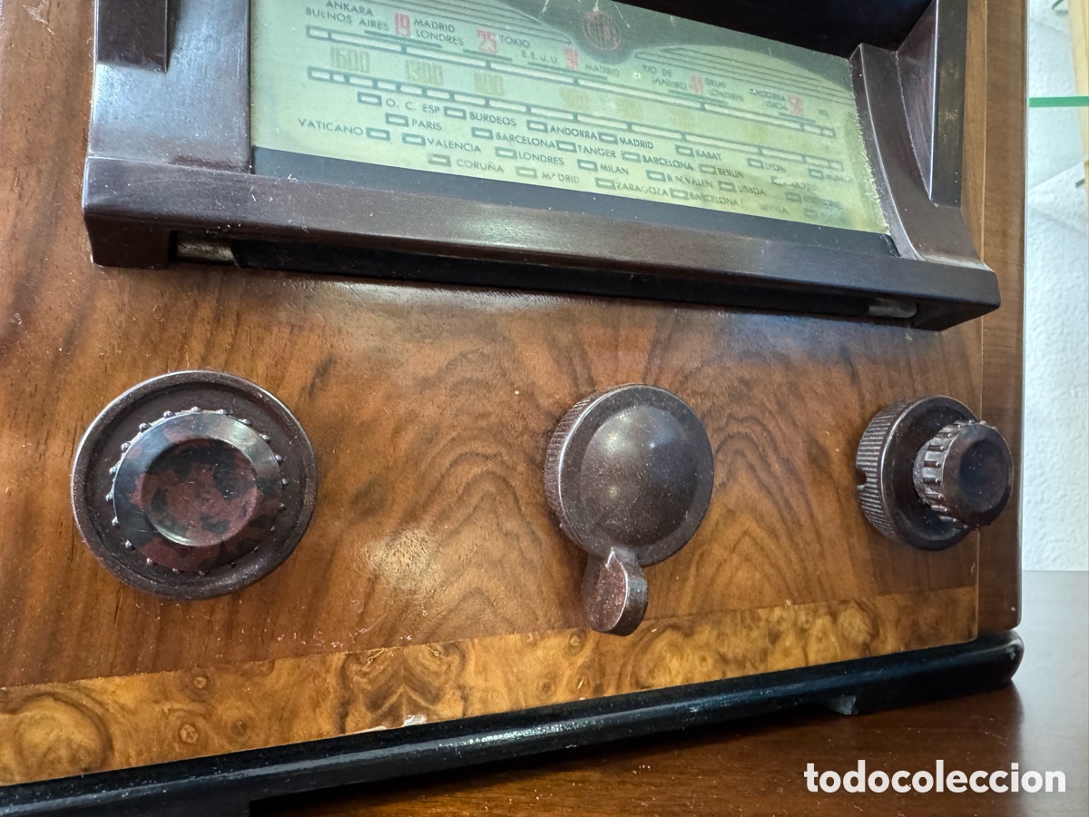 Radios antiguas: Radio Philips Nautilus - funciona - Foto 2