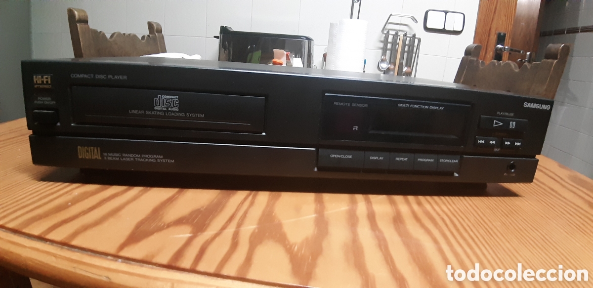 Radios antiguas: Samsung vintage CD Player Modelo 42R - Foto 2