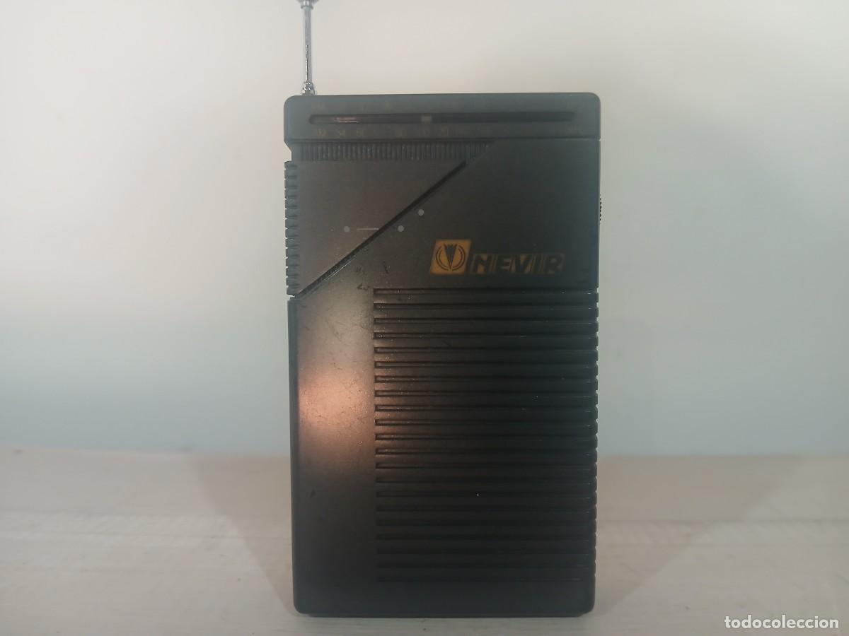 Radios antiguas: Radio transistor Nevir - Foto 1