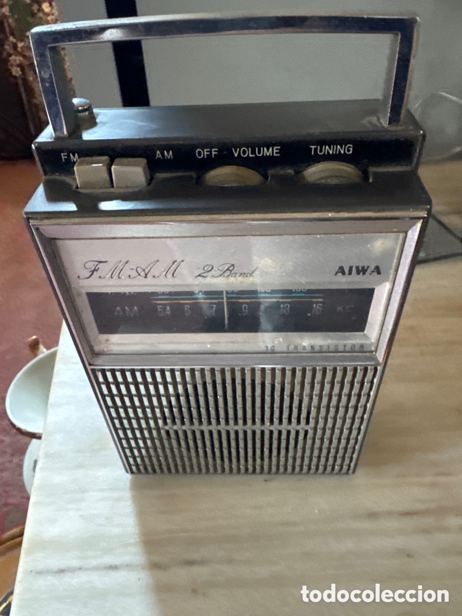 Radios antiguas: Radio transistor AIWA - Foto 2