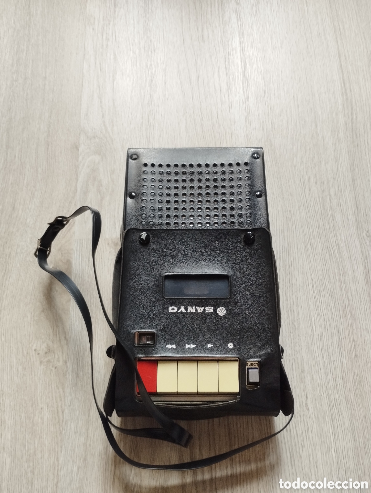 Radios antiguas: Cassette Sanyo funcionando - Foto 3