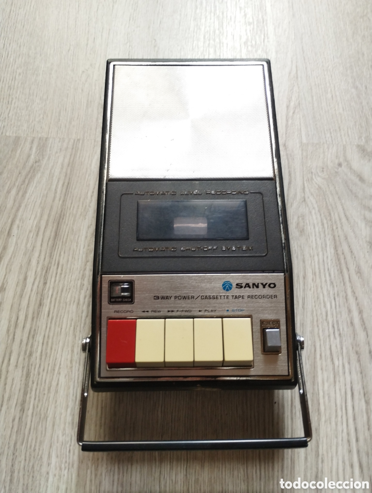 Radios antiguas: Cassette Sanyo funcionando - Foto 4